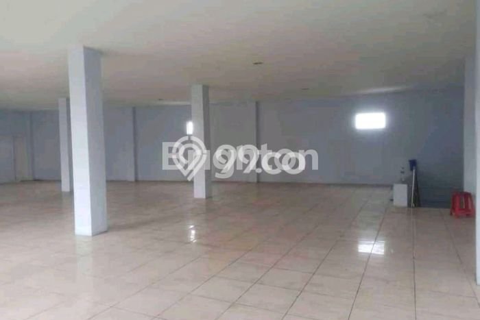 PRIME LOCATION! Ruko Kawasan Semarang Selatan, Luas 430m2m², Area Ramai, Siap Pakai PRIME LOCATION! Ruko Kawasan Semarang Selatan, Luas 430m2m², Area Ramai, Siap Pakai