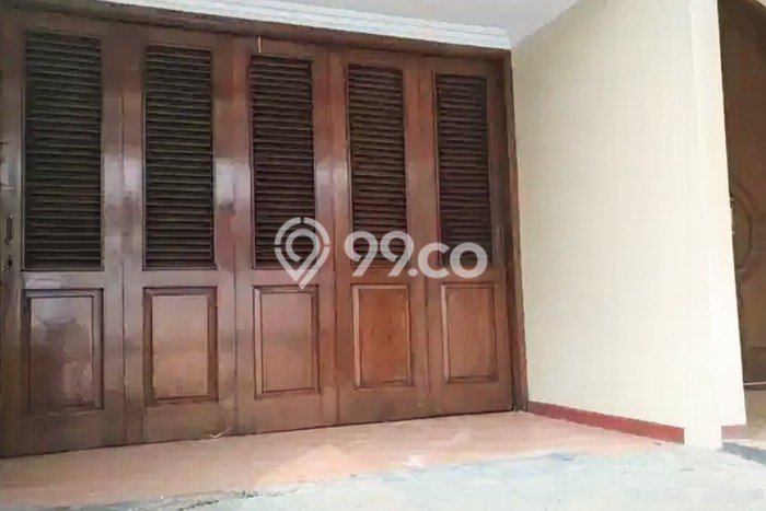 Rumah Strategis Modern Lb 325m2 di Candisari, Semarang Rumah Strategis Modern Lb 325m2 di Candisari, Semarang