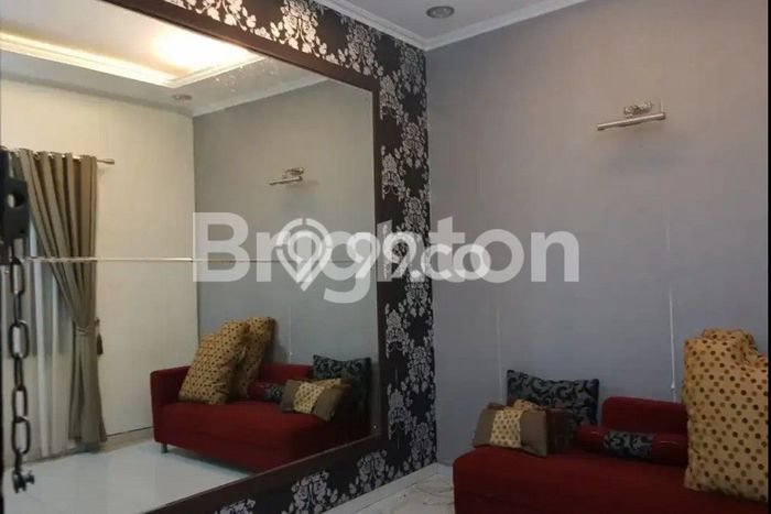 Jual Rumah Mewah Megah Dengan View Eksklusif di Pleburan, Semarang Jual Rumah Mewah Megah Dengan View Eksklusif di Pleburan, Semarang