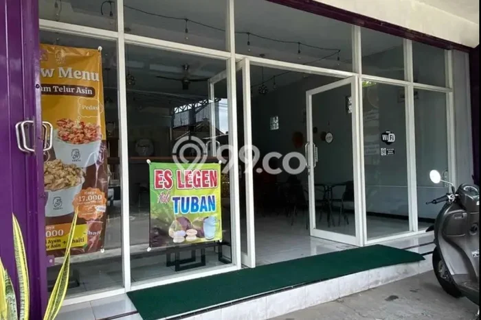 Ruko Paling Dicari LB 222m2 Dijual di Jombang Ruko Paling Dicari LB 222m2 Dijual di Jombang