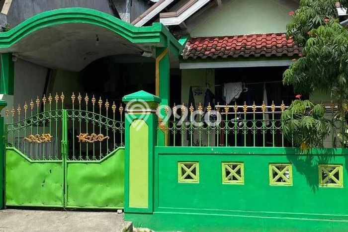 Jual Rumah Harga Miring Jombang Punya 2 KT & LT 138m2 Jual Rumah Harga Miring Jombang Punya 2 KT & LT 138m2