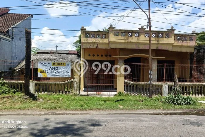 Rumah Luas Asri 4 KT Siap Huni di Jombang Kota Jombang Rumah Luas Asri 4 KT Siap Huni di Jombang Kota Jombang