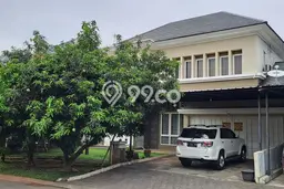 Rumah Elit LB 300m2 Siap Huni Desain Elegan di Kota Wisata, Jakarta Timur Rumah Elit LB 300m2 Siap Huni Desain Elegan di Kota Wisata, Jakarta Timur