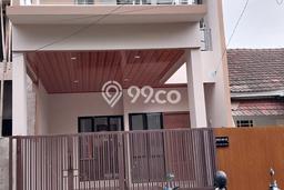 Dijual Rumah Eksklusif 4 KT di Serpong Villa Melati Mas, Tangerang Selatan Dijual Rumah Eksklusif 4 KT di Serpong Villa Melati Mas, Tangerang Selatan