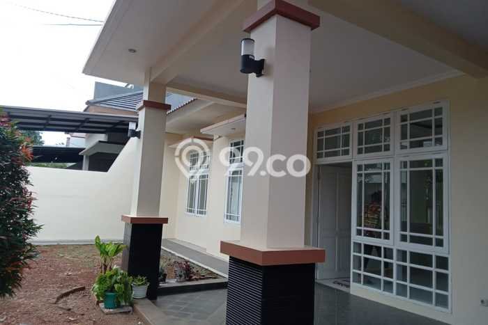 Rumah Bagus Siap Pakai Di Serpong Utara Luas 180m2 Aman Rumah Bagus Siap Pakai Di Serpong Utara Luas 180m2 Aman