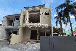 Hot Offer Hunian Mewah Ideal dan Luas di Serpong Utara, Tangerang Selatan Hot Offer Hunian Mewah Ideal dan Luas di Serpong Utara, Tangerang Selatan