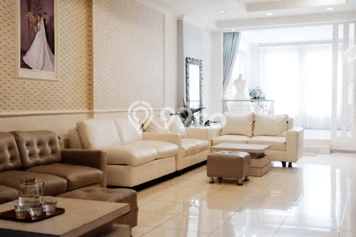 Unit Ruko Dijual di Jakarta Pusat LT 125m2 & LB 115m2 Unit Ruko Dijual di Jakarta Pusat LT 125m2 & LB 115m2