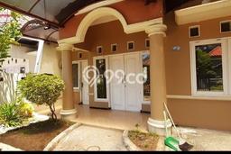 For Sale Rumah 2 Kamar Lokasi Strategis Bagus dan Strategis di Rungkut For Sale Rumah 2 Kamar Lokasi Strategis Bagus dan Strategis di Rungkut