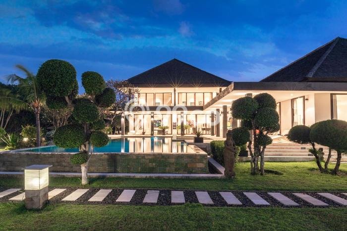 HOT DEAL! Vila Kawasan , Luas 17000m2m², Area Strategis HOT DEAL! Vila Kawasan , Luas 17000m2m², Area Strategis
