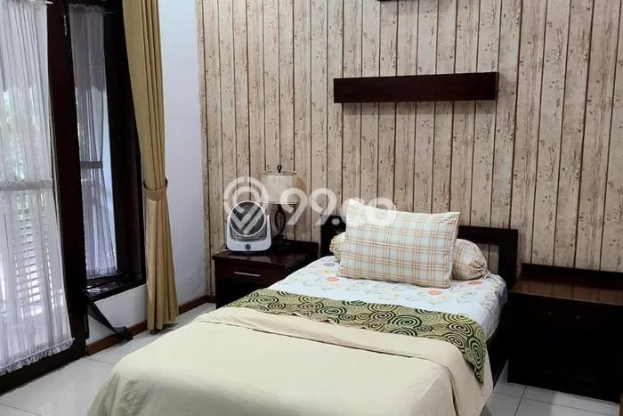 Rumah Elit Modern Tanpa Renovasi di Cipaku Bandung Rumah Elit Modern Tanpa Renovasi di Cipaku Bandung