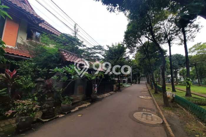For Sale Rumah Elit Exclusive di Kebayoran Baru, Jakarta Selatan For Sale Rumah Elit Exclusive di Kebayoran Baru, Jakarta Selatan