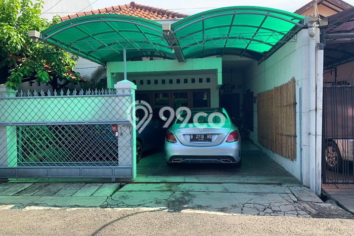 Dijual Rumah Mewah Megah Dengan View Eksklusif di Bintaro, Jakarta Selatan Dijual Rumah Mewah Megah Dengan View Eksklusif di Bintaro, Jakarta Selatan