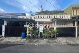Hunian Cantik Modern Lb 160m2 di Larangan, Tangerang Hunian Cantik Modern Lb 160m2 di Larangan, Tangerang
