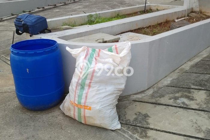 Unit Gudang Disewa Lokasi BSD, Tangerang Selatan Spesifikasi Luas Bangunan 130m2 Unit Gudang Disewa Lokasi BSD, Tangerang Selatan Spesifikasi Luas Bangunan 130m2