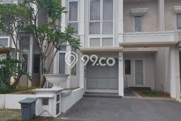 Rumah Mewah LB 132m2 Siap Pakai Desain Elegan di BSD Green Wich, Tangerang Rumah Mewah LB 132m2 Siap Pakai Desain Elegan di BSD Green Wich, Tangerang