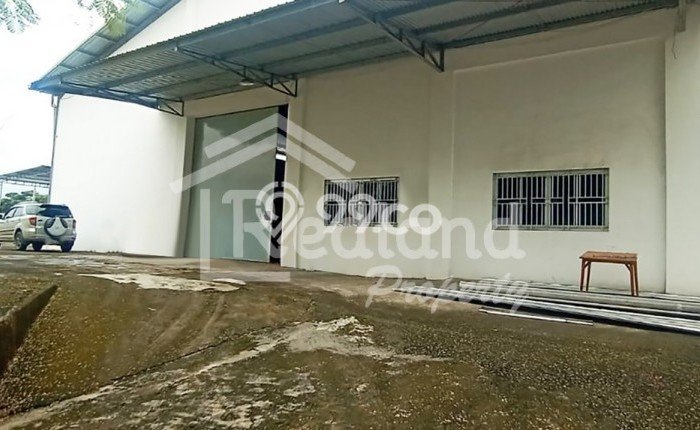 Unit Gudang Paling Strategis di Semarang Barat Semarang dengan LB 2500m2 Unit Gudang Paling Strategis di Semarang Barat Semarang dengan LB 2500m2