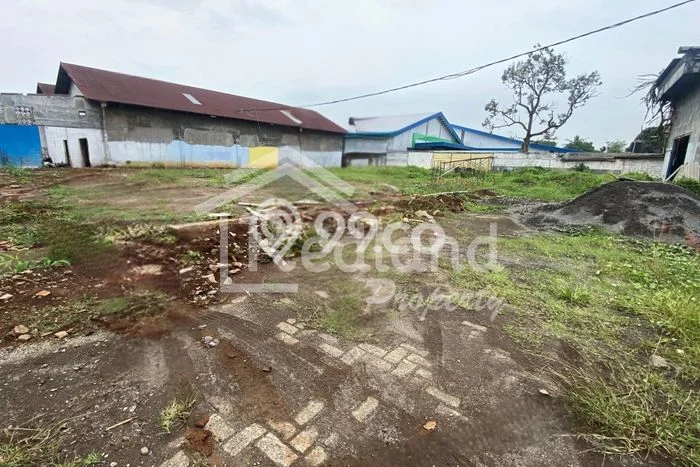 Unit Gudang disewakan di Bergas Semarang dengan LT 3300m2 / LB 3000m2 Unit Gudang disewakan di Bergas Semarang dengan LT 3300m2 / LB 3000m2