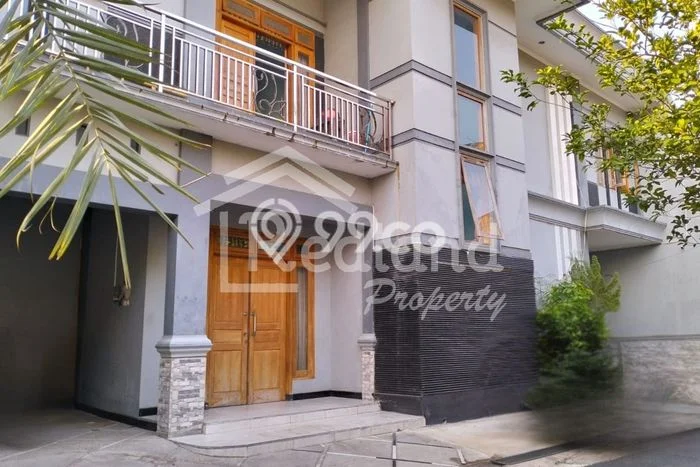 Rumah Kost Dijual di Semarang Selatan, Semarang, Spesifikasi 16 KT, 5 KM, 434m2 Rumah Kost Dijual di Semarang Selatan, Semarang, Spesifikasi 16 KT, 5 KM, 434m2
