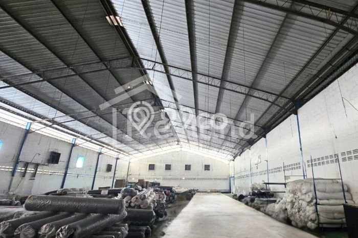 Gudang Disewakan Cepat di Tugu Semarang LB 2880m2 Gudang Disewakan Cepat di Tugu Semarang LB 2880m2