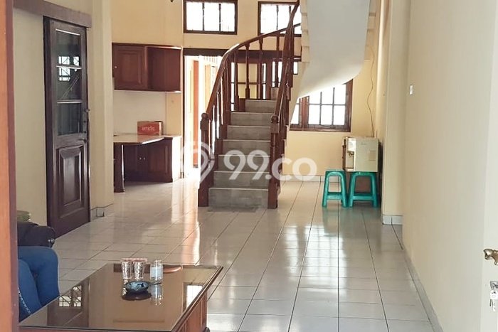 Rumah Disewakan Bandung LT 260m2 LB 250m2 Area Setra Sari Rumah Disewakan Bandung LT 260m2 LB 250m2 Area Setra Sari