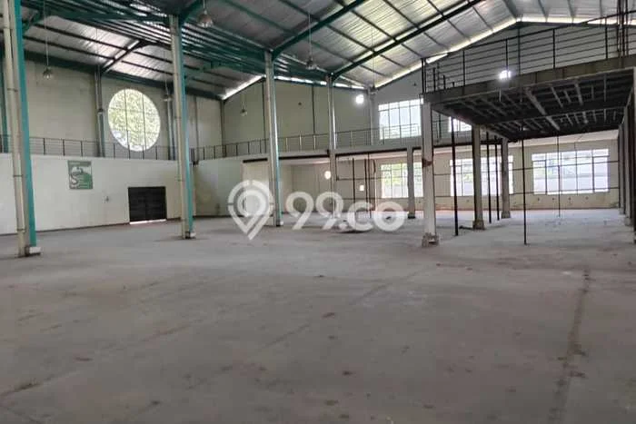 Unit Gudang Disewa Lokasi Waru, Sidoarjo Spesifikasi Luas Bangunan 5000m2 Unit Gudang Disewa Lokasi Waru, Sidoarjo Spesifikasi Luas Bangunan 5000m2