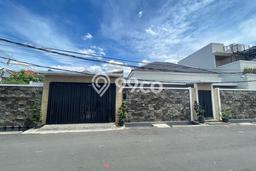 Dijual Rumah Premium dengan Fasilitas Sekitar Komplit di Kebon Jeruk, Jakarta Barat Dijual Rumah Premium dengan Fasilitas Sekitar Komplit di Kebon Jeruk, Jakarta Barat