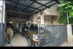 Rumah Luas Asri 4 KT Siap Huni di Tanjung Barat Jakarta Selatan Rumah Luas Asri 4 KT Siap Huni di Tanjung Barat Jakarta Selatan