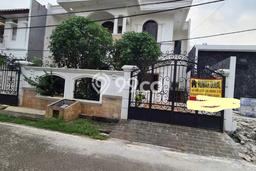 Rumah Luxury Modern Tanpa Renovasi di Pondok Kelapa Jakarta Timur Rumah Luxury Modern Tanpa Renovasi di Pondok Kelapa Jakarta Timur