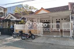 Rumah Luas Asri 3 KT Siap Huni di Serpong Villa Melati Mas Tangerang Selatan Rumah Luas Asri 3 KT Siap Huni di Serpong Villa Melati Mas Tangerang Selatan