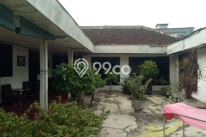Unit Komersial Dijual di Metro Pusat Metro Luas Tanah 659m2, Luas Bangunan 600m2 Unit Komersial Dijual di Metro Pusat Metro Luas Tanah 659m2, Luas Bangunan 600m2