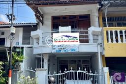Dijual Rumah Eksklusif 4 KT di Pondok Kelapa, Jakarta Timur Dijual Rumah Eksklusif 4 KT di Pondok Kelapa, Jakarta Timur
