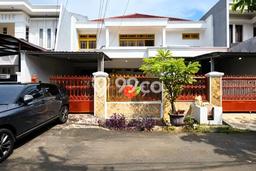 Dijual Rumah Mewah Elegan Dengan View Eksklusif di Pondok Bambu, Jakarta Timur Dijual Rumah Mewah Elegan Dengan View Eksklusif di Pondok Bambu, Jakarta Timur