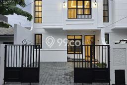 Jual Rumah Modern 4 KT di Pondok Bambu, Jakarta Timur Jual Rumah Modern 4 KT di Pondok Bambu, Jakarta Timur
