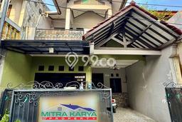 Dijual Hunian Rumah Terawat 3 KT di Pondok Kelapa, Jakarta Timur Dijual Hunian Rumah Terawat 3 KT di Pondok Kelapa, Jakarta Timur