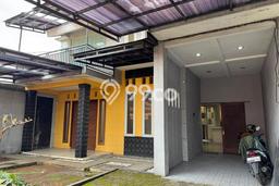 Rumah Luas Asri 5 KT Siap Pakai di Cikunir Bekasi Rumah Luas Asri 5 KT Siap Pakai di Cikunir Bekasi