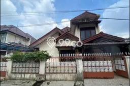 Rumah Minimalis 4 Kamar LT 298m2 di Jatiwaringin Rumah Minimalis 4 Kamar LT 298m2 di Jatiwaringin