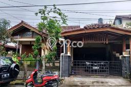 Rumah Strategis Modern Lb 160m2 di Cicendo, Bandung Rumah Strategis Modern Lb 160m2 di Cicendo, Bandung