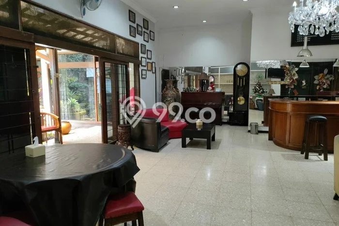 Rumah Elit Modern Siap Huni di Burangrang Bandung Rumah Elit Modern Siap Huni di Burangrang Bandung