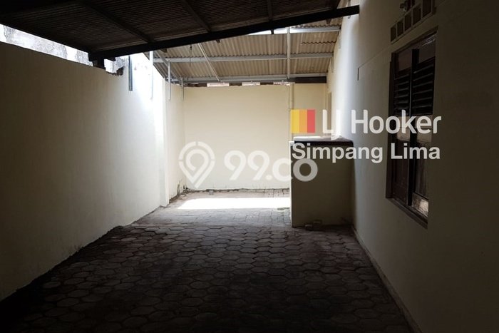 Rumah area Semarang Selatan, 0 KM, Dekat Rumah Sakit, LT 180m² Bangunan 153m² Rumah area Semarang Selatan, 0 KM, Dekat Rumah Sakit, LT 180m² Bangunan 153m²