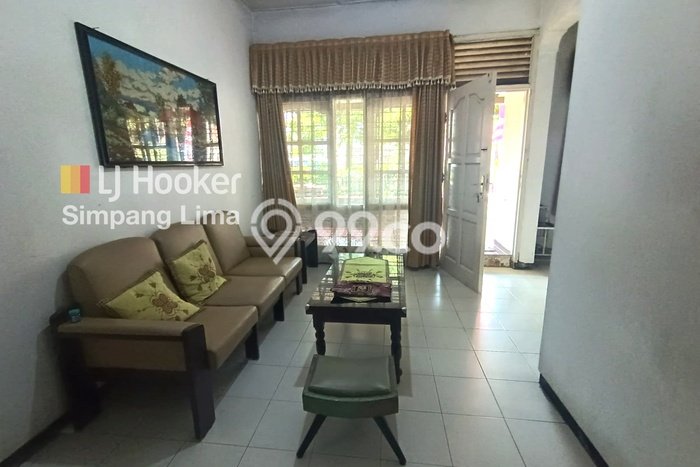 BEST CHOICE! Rumah kawasan Semarang Selatan, 3 KT, Dekat Sekolah, LT 180m² Bangunan 100m² BEST CHOICE! Rumah kawasan Semarang Selatan, 3 KT, Dekat Sekolah, LT 180m² Bangunan 100m²