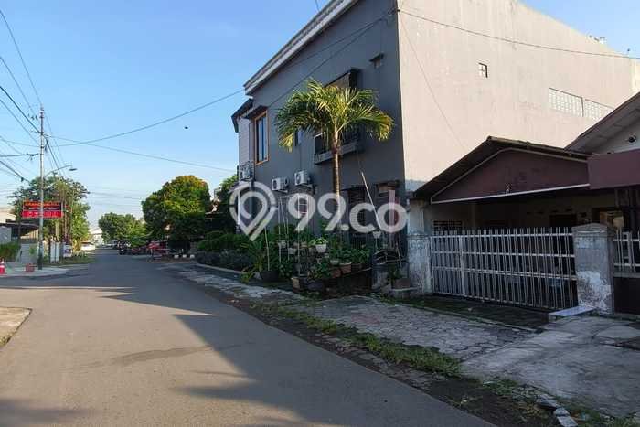 Rumah Strategis di Puspowarno, Semarang, LT 255m² Bangunan 255m² - BISA KPR! Rumah Strategis di Puspowarno, Semarang, LT 255m² Bangunan 255m² - BISA KPR!