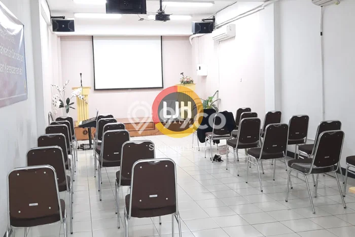 Ruko Disewa di Gayamsari, Semarang, LT 95m2 / LB 270m2 Ruko Disewa di Gayamsari, Semarang, LT 95m2 / LB 270m2