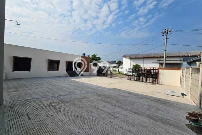 Gudang Bagus LT 2514m2 LB 2160m2 Dijual di Ngaliyan Semarang Gudang Bagus LT 2514m2 LB 2160m2 Dijual di Ngaliyan Semarang
