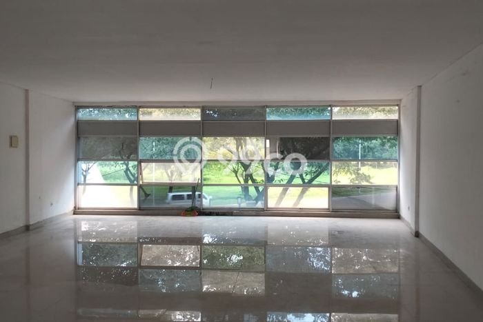 Ruko Dijual di Prime Area Bogor Luas 185m2 Ruko Dijual di Prime Area Bogor Luas 185m2
