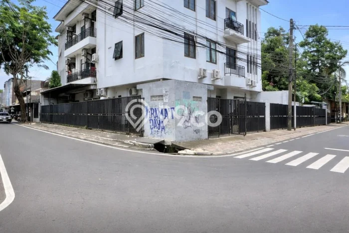 Rumah Kost untuk Dijual di Kramat Punya 36 Kamar Rumah Kost untuk Dijual di Kramat Punya 36 Kamar