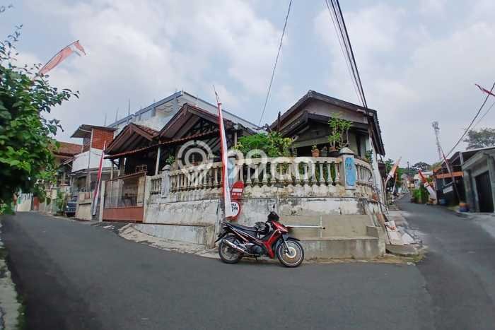 Dijual Rumah Strategis Bagus Punya 5 KT di Ngaliyan Semarang SHM Dijual Rumah Strategis Bagus Punya 5 KT di Ngaliyan Semarang SHM