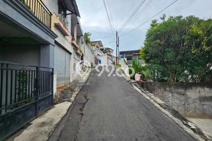 Dijual Rumah Strategis Bagus Punya 2 KT di Semarang Barat Semarang SHM Dijual Rumah Strategis Bagus Punya 2 KT di Semarang Barat Semarang SHM