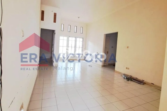 Rumah kawasan Araya, Ready, 2 KM, Akses Araya, Malang, Malang, Luas 200m2m² LB 150m2m² Rumah kawasan Araya, Ready, 2 KM, Akses Araya, Malang, Malang, Luas 200m2m² LB 150m2m²