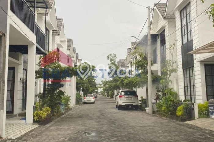 Rumah Lingkungan Nyaman di Sukun, Malang, LT 56m2m² LB 40m2m² Rumah Lingkungan Nyaman di Sukun, Malang, LT 56m2m² LB 40m2m²