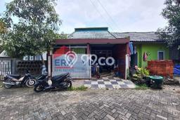 Rumah Luas Asri 3 KT Siap Pakai di madyopuro Malang Rumah Luas Asri 3 KT Siap Pakai di madyopuro Malang